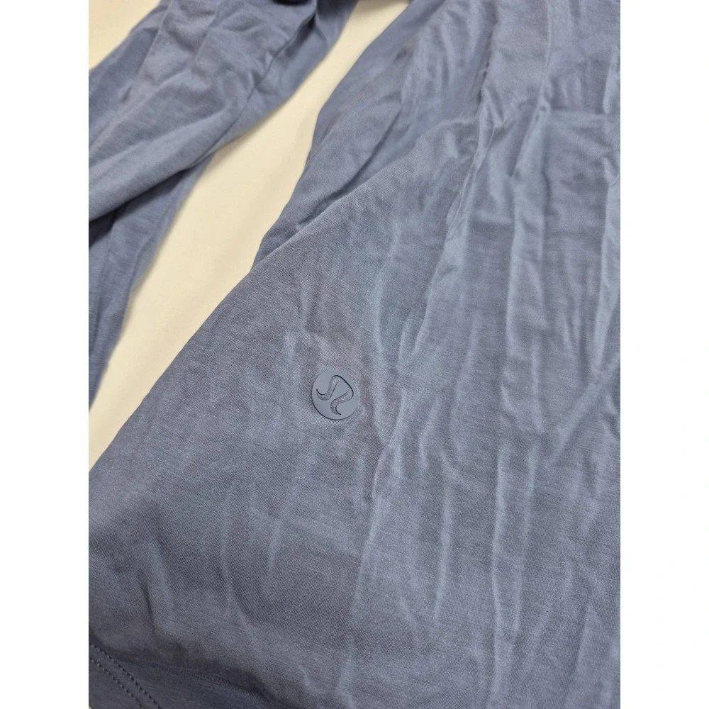 Lululemon Shirt Womens 4 Blue Long Sleeve Lightweight Modal Stretch Yoga Top